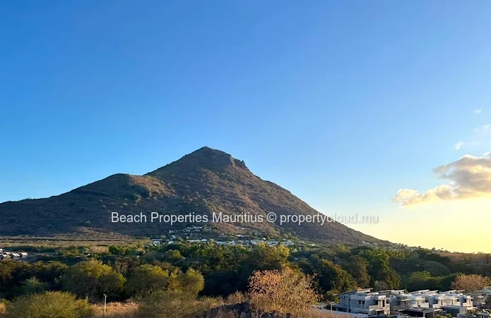 Brand-New Ocean View Apartment for Rent in Cap Tamarin Smart City