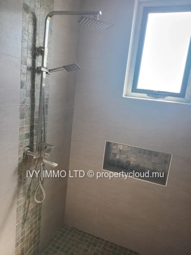 Villa à louer à long terme Située à #Calodyne  Loyer 90,000MUR