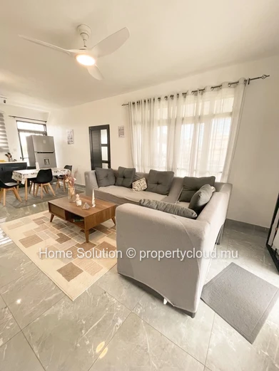 Exclusivité Rare à Pérybère : Appartement de Standing avec Grand Jardin Privé