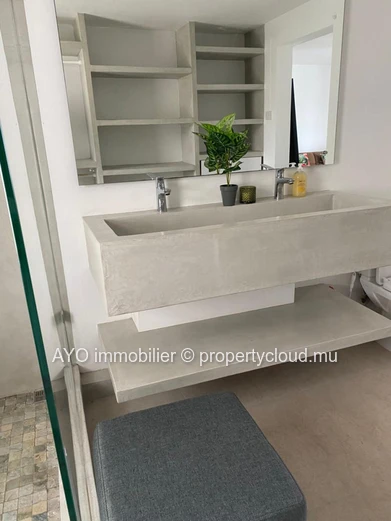 Appartement de 3 chambres dans une petite résidence avec une piscine commune -prox plage de Trou aux Biches