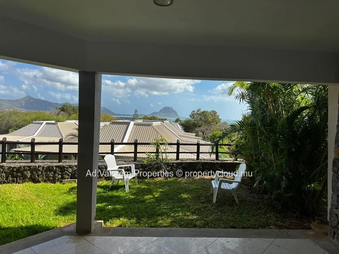 3-Bedroom Apartment with Private Pool for Rent in Black River
