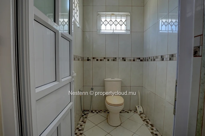 Charmante maison traditionnelle de 280 m² avec 4 chambres