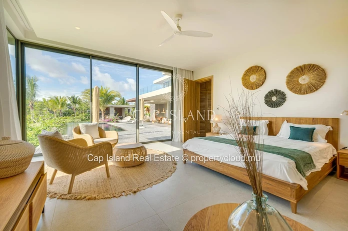 Anahita - Luxurious 660 sqm villa, golf and beach access