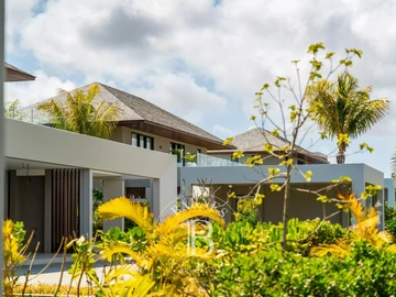 5 Bedroom Villa