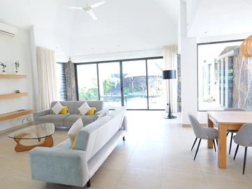 4 Bedroom Villa