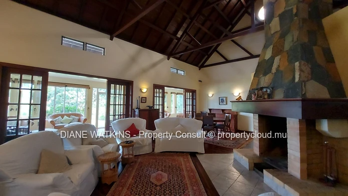 Exceptional villa for rent in Anse Jonchee in the middle of nature!