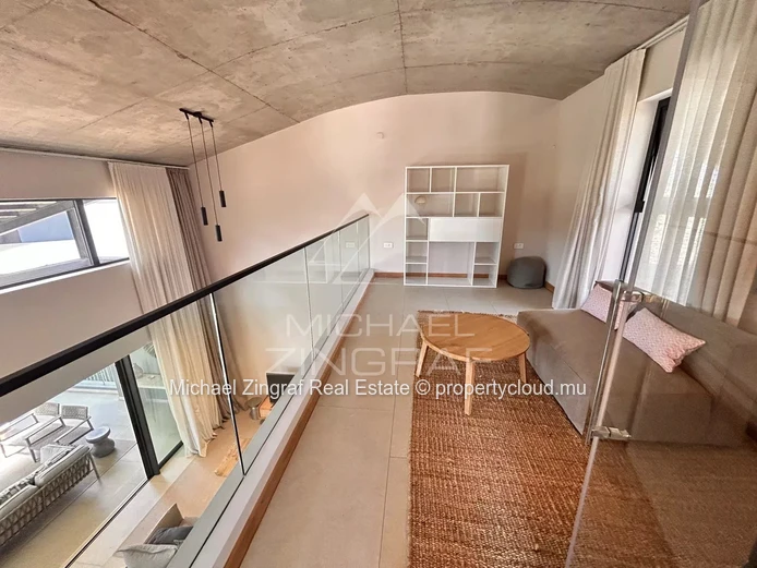 Penthouse in a Prestigious Residential Area in Belle Vue