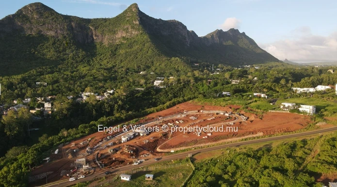 Serviced Land in Prestigious Moka with Mountain and Sea Views