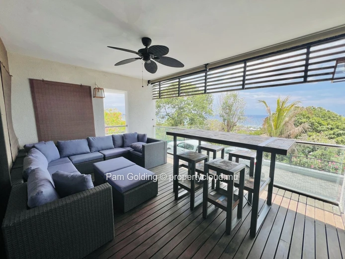 Appartement de 3 Chambres en Suite à Tamarin – Vue Panoramique sur l’Océan