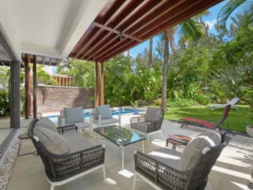 4 Bedroom Villa