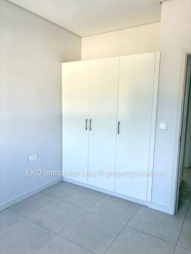 Luxurious 2-Bedroom Apartment in Grand Baie with Pool Access