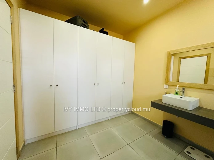 Apartment For Rent – Pereybere