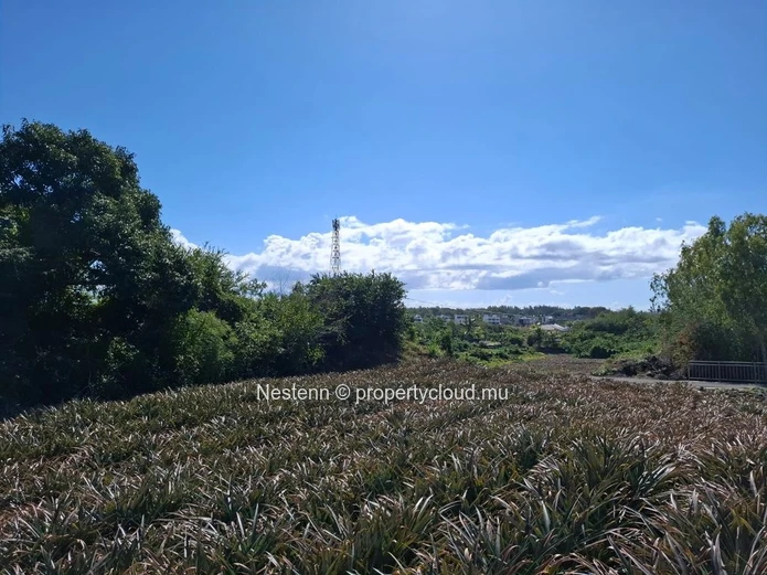 683.6 m² Land in Belle Mare – 5-Minute Drive to Public Beach