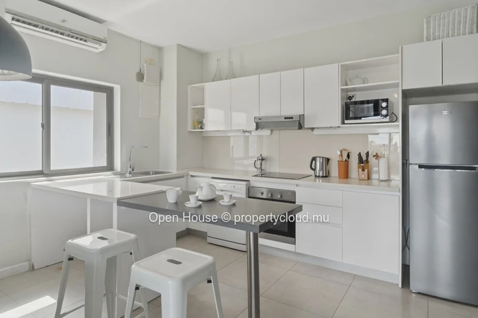 Appartement 2 chambres avec piscine à vendre à Péreybère