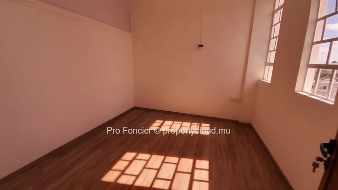 Apartment for sale in Quatre-Bornes - Well Located