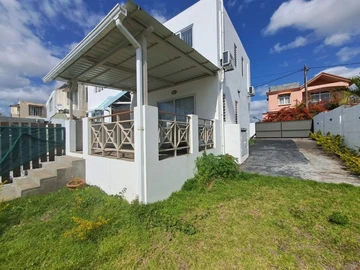2 Bedroom Townhouse, Duplex