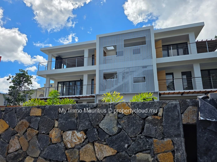 New apartment 400 meters from the beach!