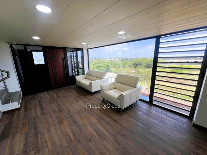 For Rent - Office Space - Grand Bay
