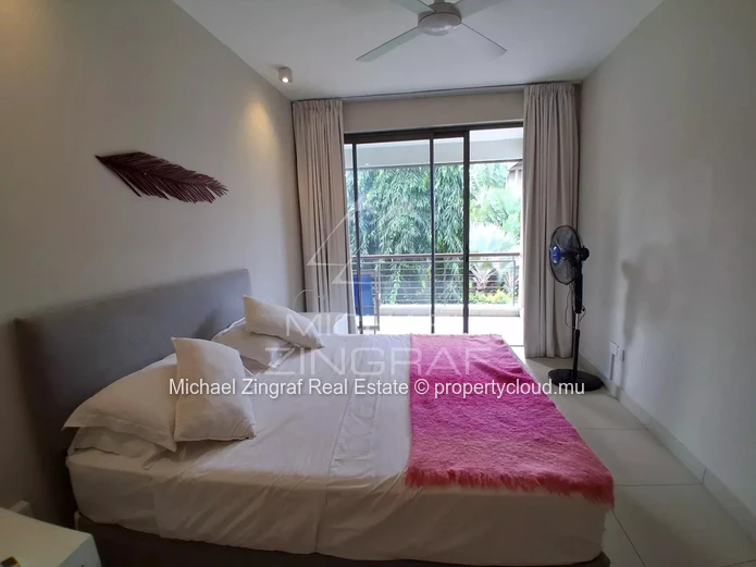 2-Bedroom Duplex with Direct Beach Access – Pereybere