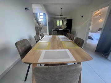 4 Bedroom Villa