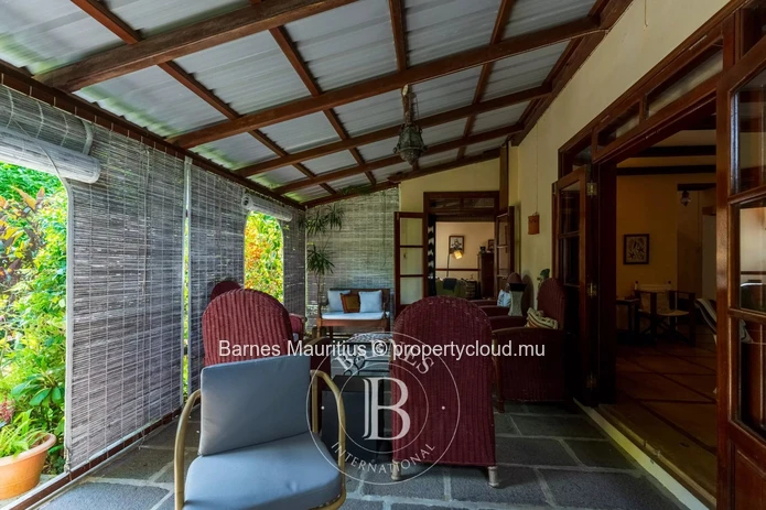 FLOREAL - Charming & Cozy Family Home - 4 bedrooms