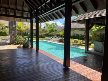 4 Bedroom Villa