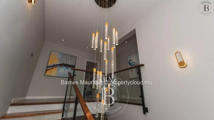 FLIC EN FLAC - 4 Bedrooms villa with sea view