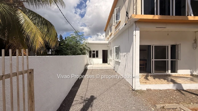 Maison de 5 chambres à vendre à Pointe aux Sables avec jardin