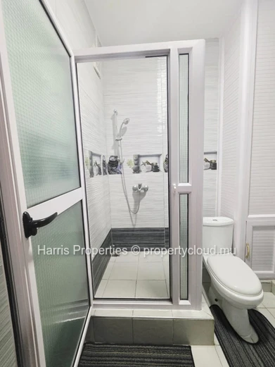 Magnifique appartement de 2 chambres à vendre – Pereybere