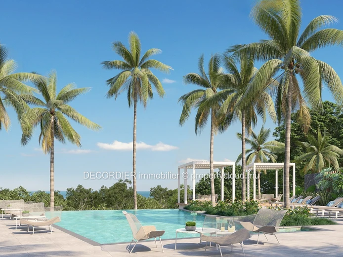 Sea view penthouse located in a secure residence accessible to foreigners