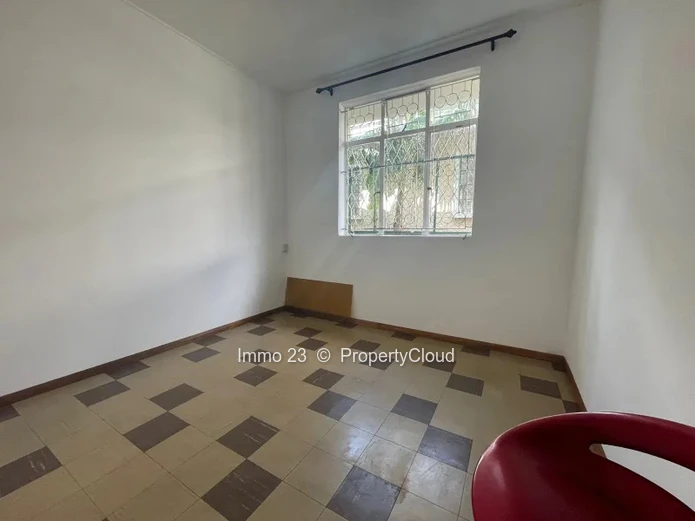 Office - 372m2 - Port Louis - Ref. BU74659LO