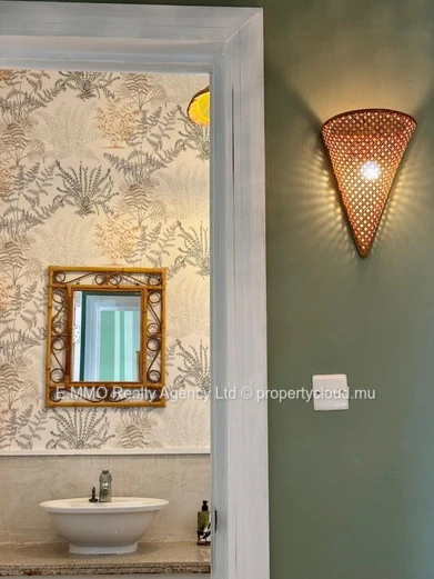 Penthouse meublé à louer à Bain Boeuf – À 2 minutes de la plage
