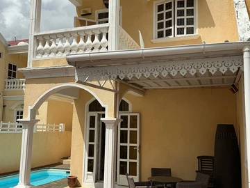 Townhouse, Duplex de 3 Chambres