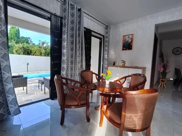 5 Bedroom Villa