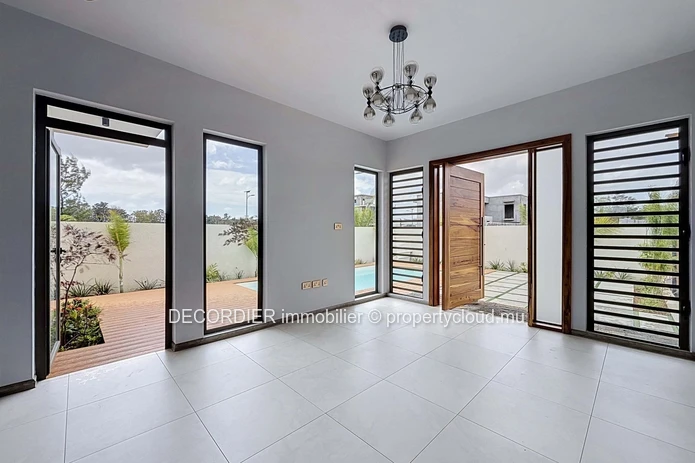 Maison neuve à vendre - Balaclava