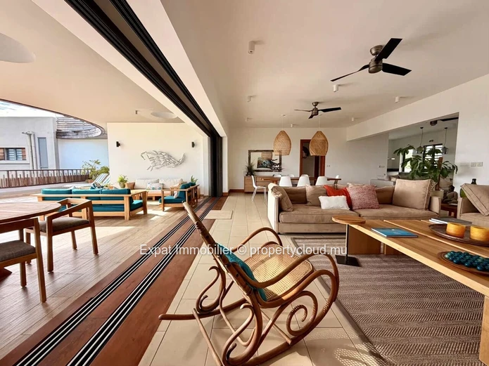 Exceptional Penthouse with Panoramic Coin de Mire Views – For Rent in Cap Malheureux