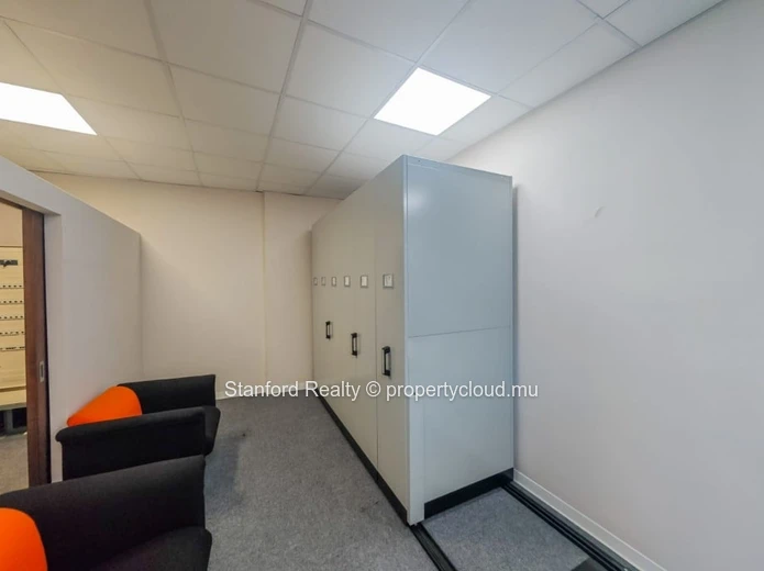 Office Space for Rent - Cybercity, Ebene
