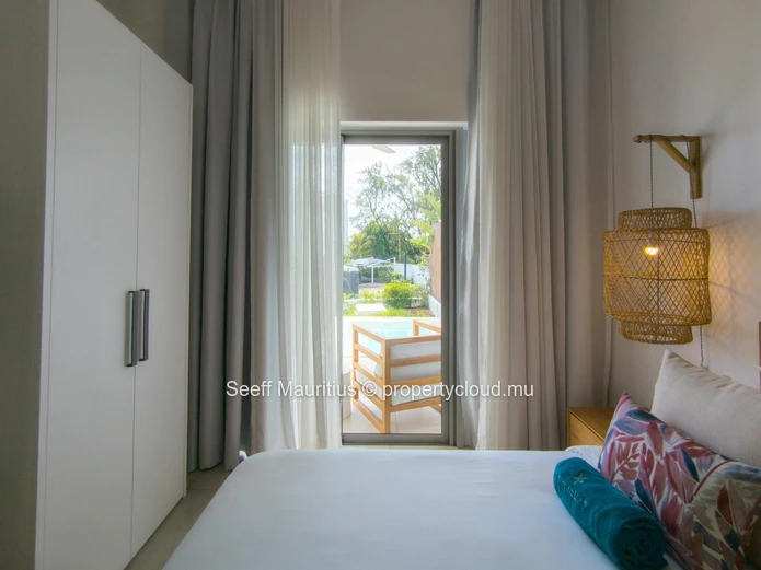 Art de Vivre Balnéaire de Prestige avec Piscine Privée