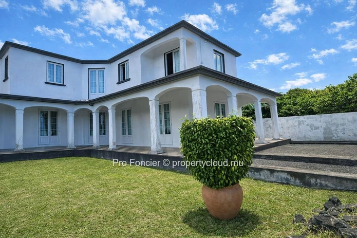 Maison à vendre à Vacoas - A proximité des commodités