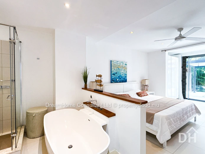 Appartement de luxe 4 chambres au bord de l'eau à louer à La Balise Marina, Rivière Noire