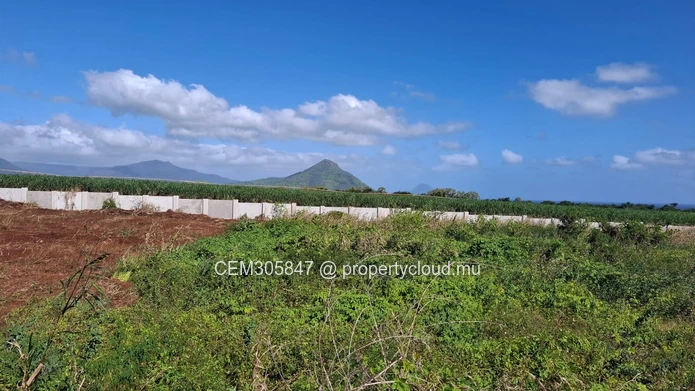Terrain Résidentiel à Vendre – Magenta Parkside, Quartier A  17 Perches 