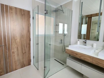 2 Bedroom Villa