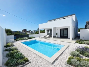 4 Bedroom House