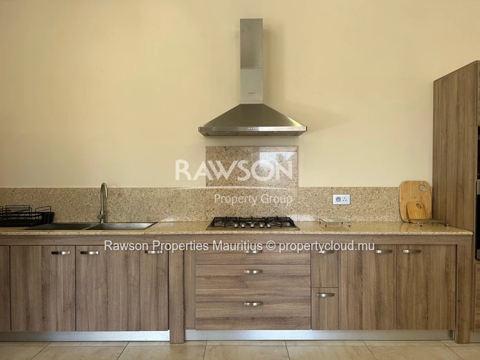 TO LET – 4-Bedroom House in sought-after Tamarin Estate