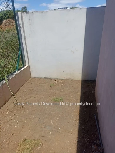 Cozy 2-Bedroom Apartment for Rent in Hermitage