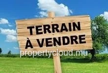 A GREAT OPPORTUNITY! Residential land, POINTE AUX PIMENTS