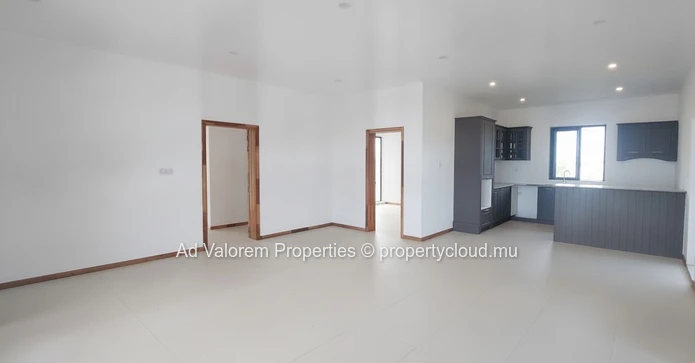 À vendre – Penthouse lumineux avec vue panoramique à Grand Baie !