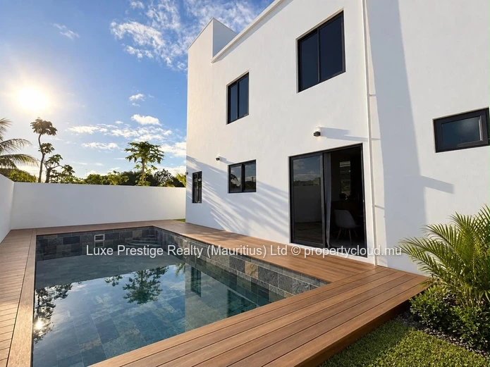 Maison Meublée 3 Chambres avec Piscine & Rooftop près de Northfields