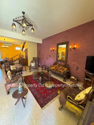 Superbe villa de style balinais à louer - Grand Baie | 50 000 roupies par mois