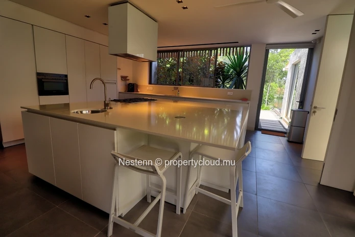 Villa d'exception sur le Domaine d'Anahita : Une fusion de luxe et d'élégance naturelle